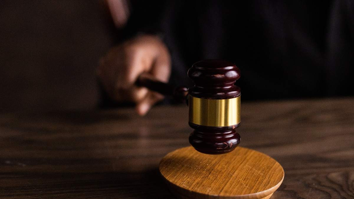 Νέα Σμύρνη: Απαλλάσσεται με βούλευμα ο «Ινδιάνος» – Για φιάσκο κάνει λόγο ο δικηγόρος του