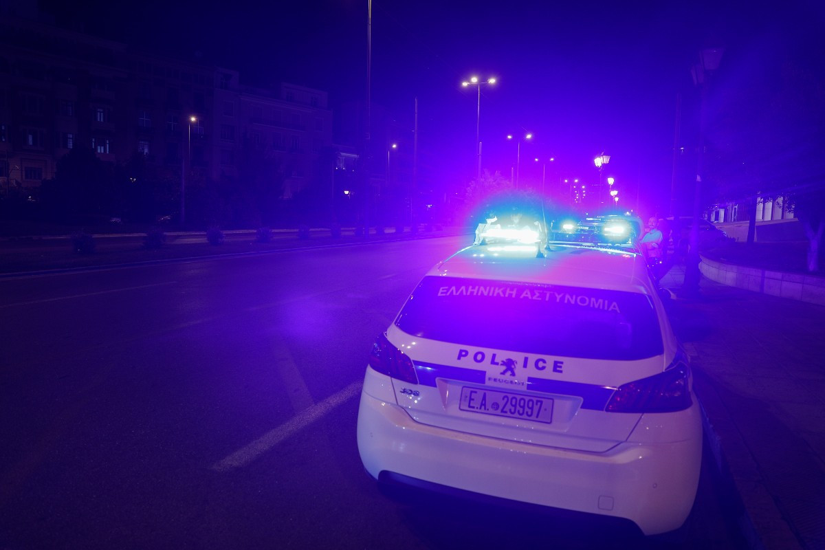 Νυχτερινή καταδίωξη στον Διόνυσο – Οι δράστες απείλησαν πολίτη με όπλο