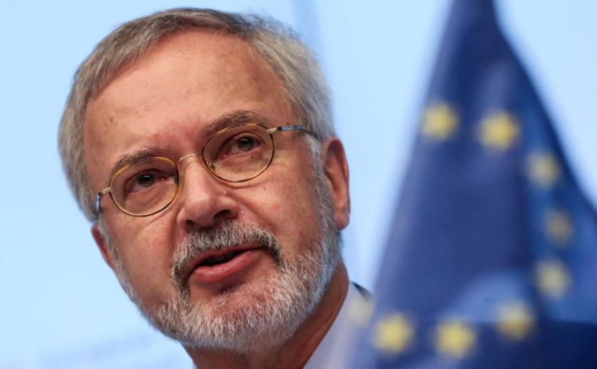 Ένα νέο «Σχέδιο Μάρσαλ» τρισ. ευρώ για την Ουκρανία προτείνει ο πρόεδρος της Ευρωπαϊκής Τράπεζας Επενδύσεων