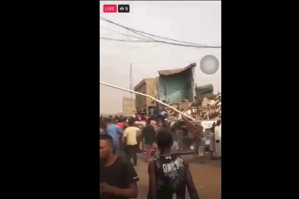 Νιγηρία: Έκρηξη σημειώθηκε σε σχολείο – Μαρτυρίες μιλούν για δεκάδες νεκρούς [Βίντεο]