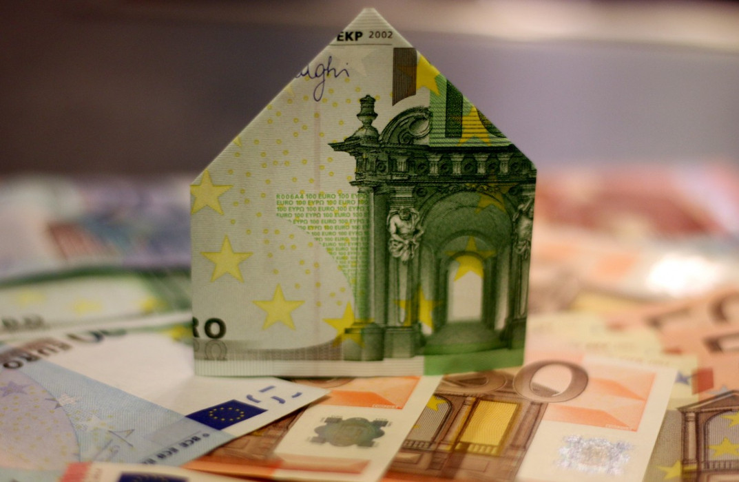 Στον «πάγο» το ζήτημα των κρατικών εγγυήσεων για τα «κόκκινα» δάνεια – Στον «αέρα» 10 δισ. ευρώ