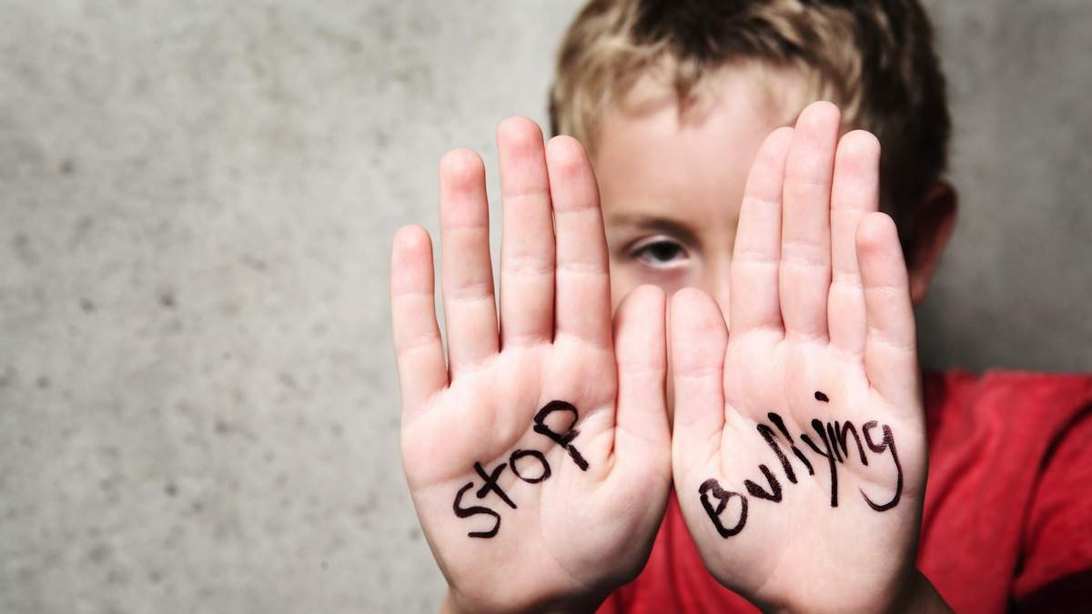 Τι πρέπει να γίνει για να εξαλειφθεί το bullying; – Οι ειδικοί προτείνουν