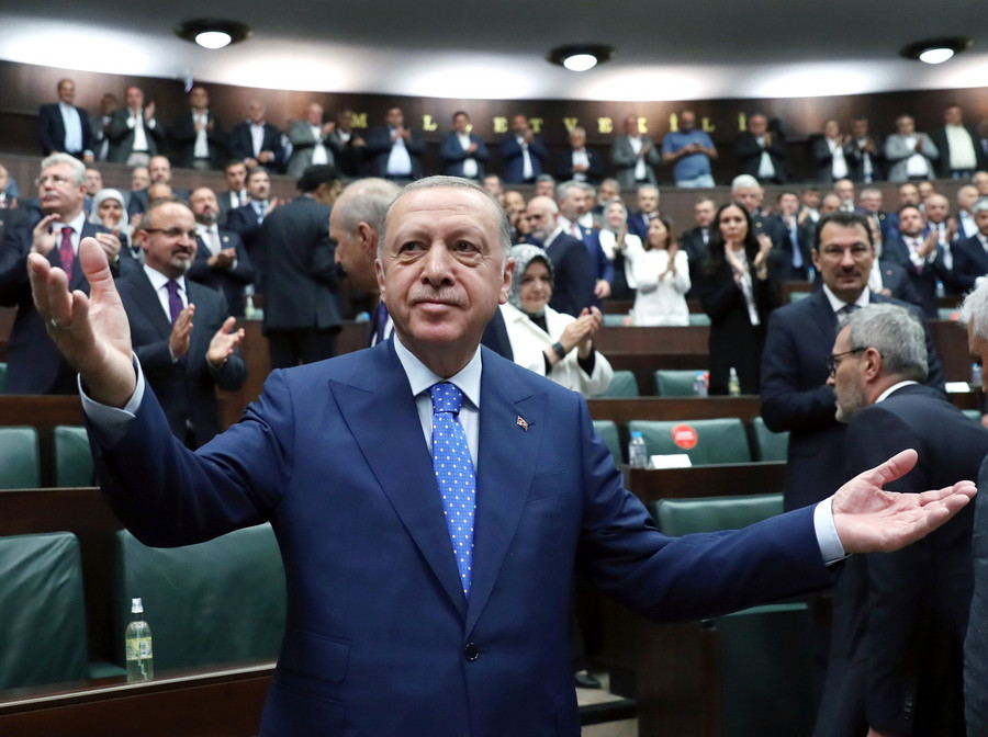 Τουρκία: Ήθελε να φιμώσει τα social media, αλλά…