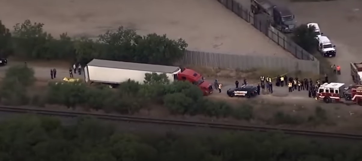 ΗΠΑ: Δεκάδες νεκροί μετανάστες από θερμοπληξία και αφυδάτωση σε φορτηγό που τους μετέφερε