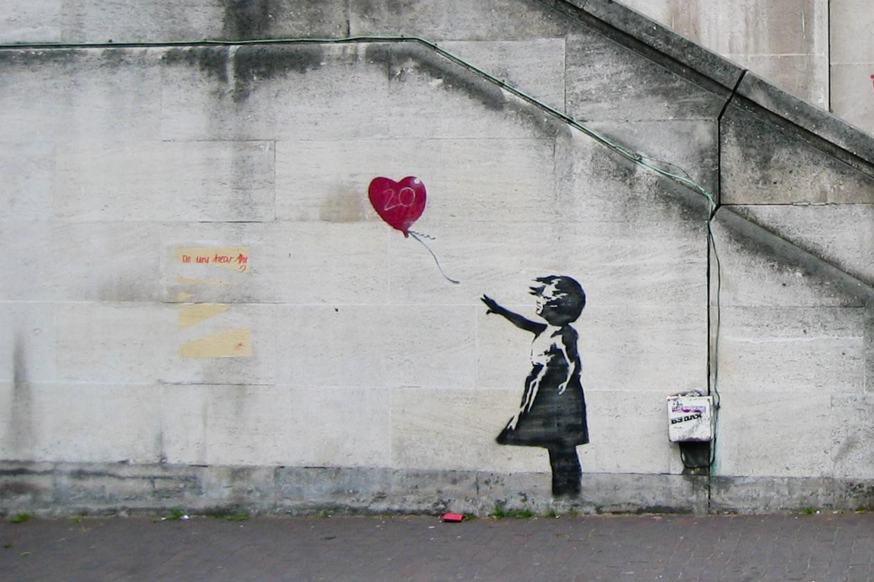 O Banksy επίτιμος καθηγητής στο Πανεπιστήμιο Δημιουργικών Τεχνών της Αγγλίας
