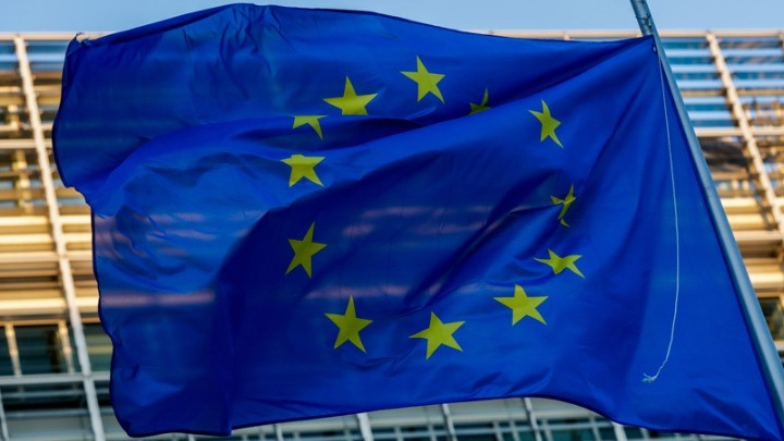 Ποσό μαμούθ 100 δισ. ευρώ από ΕΕ για την ανοικοδόμηση της Ουκρανίας – Η πρόταση της Ευρωπαϊκής Τράπεζας Επενδύσεων