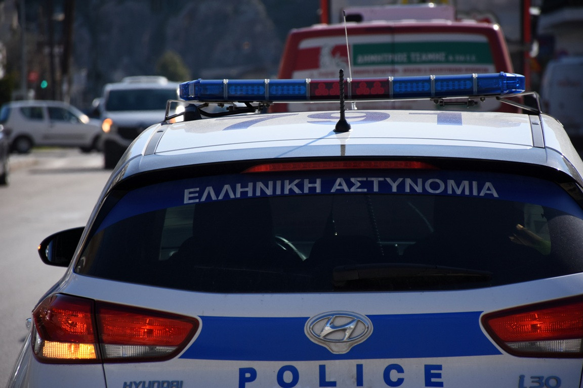 Συνελήφθη 42χρονος άνδρας στην Κρήτη για τη δολοφονία της μητέρας του [Βίντεο]