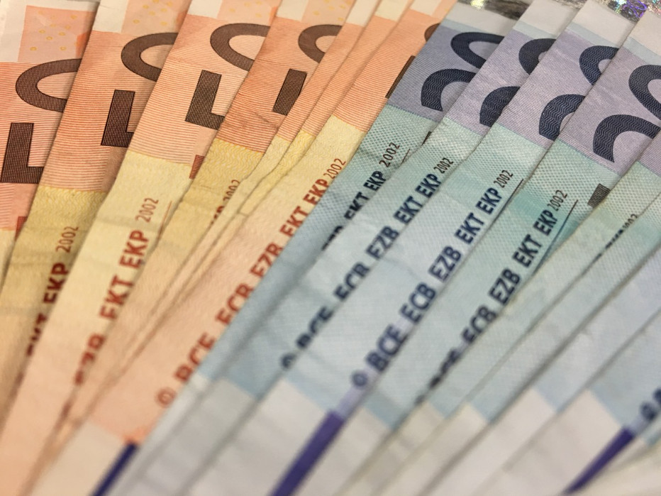Αρνητικό ρεκόρ 20ετίας για το ευρώ: Πώς διαμορφώθηκε η ισοτιμία έναντι του δολαρίου