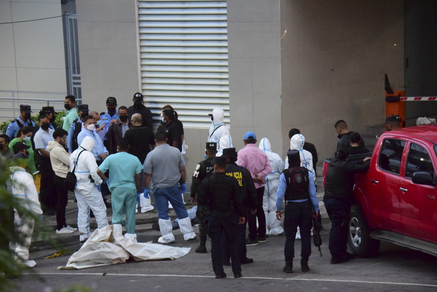 Μασκοφόροι εκτέλεσαν τον γιο του πρώην πρόέδρου της Ονδούρας έξω από ντισκοτέκ [Βίντεο]