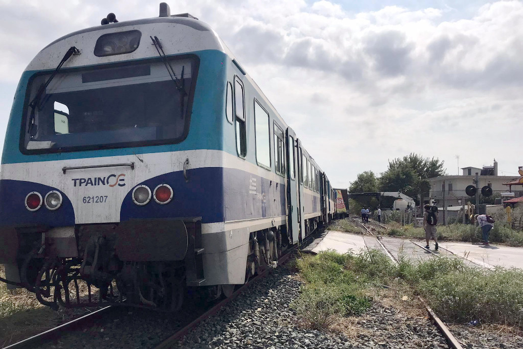 Τρένο συγκρούστηκε με αγελάδα στο Ελευθεροχώρι – Το επιδιόρθωσαν και 15 λεπτά αργότερα εκτροχιάστηκε στην Τιθορέα