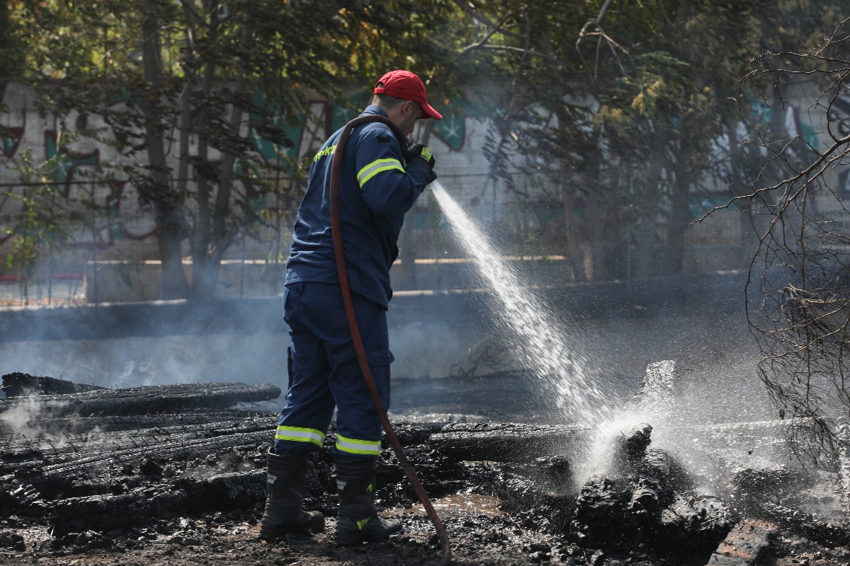 Αυξημένος κίνδυνος πυρκαγιών τις επόμενες μέρες – Ποιες περιοχές αφορά