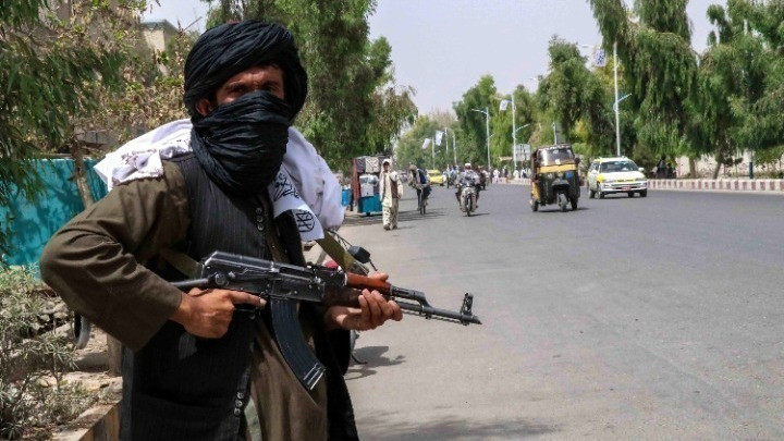 Ένας χρόνος Ταλιμπάν στην εξουσία: Ανθρωπιστική κρίση και οπισθοδρόμηση