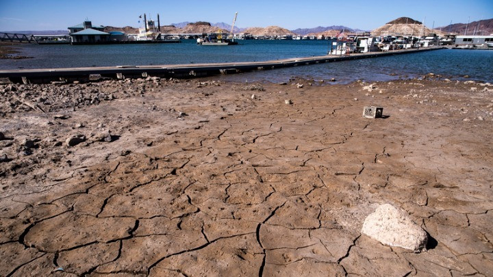 Μειώσεις στην τροφοδοσία νερού σε ΗΠΑ και Μεξικό λόγω ξηρασίας – Συναγερμός για τον ποταμό Κολοράντο