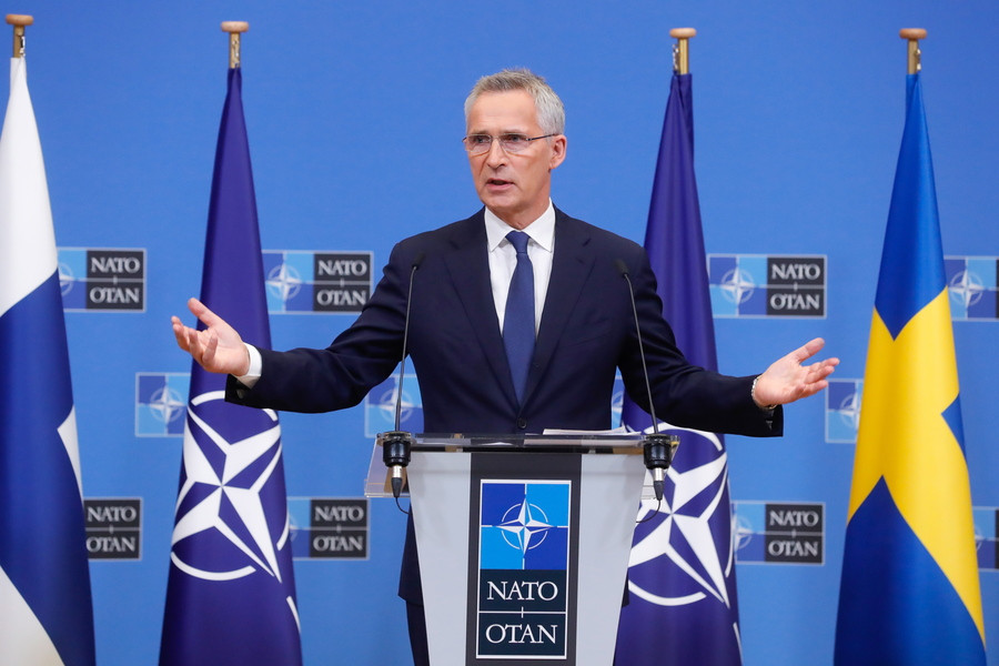Στόλτενμπεργκ: «Έτοιμο να παρέμβει το ΝΑΤΟ αν απειληθεί η σταθερότητα σε Σερβία – Κόσοβο»