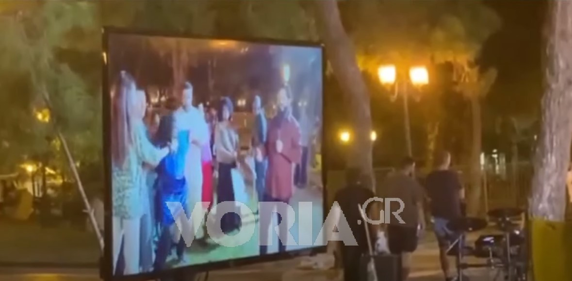 Θεσσαλονίκη: Αίρεση πραγματοποιεί τελετές εξορκισμού στην πλατεία Αριστοτέλους [Βίντεο]