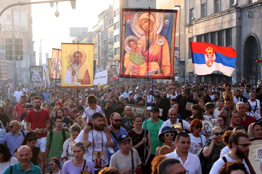 Σερβία: Λιτανεία κατά του Europride στο Βελιγράδι