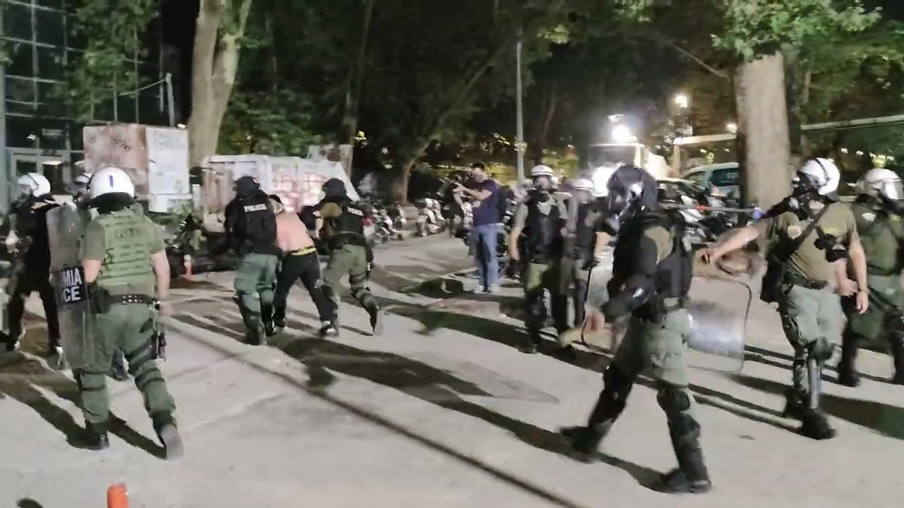 Πανελλήνιος Μουσικός Σύλλογος: Εγκληματική η επίθεση της Αστυνομίας στο ΑΠΘ -Από τύχη δεν είχαμε νεκροὐς