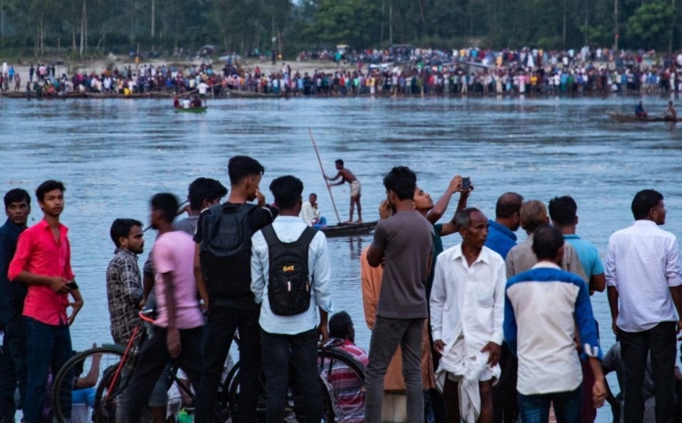 Μπαγκλαντές: Πάνω από 61 οι νεκροί από το ναυάγιο του ποταμόπλοιου