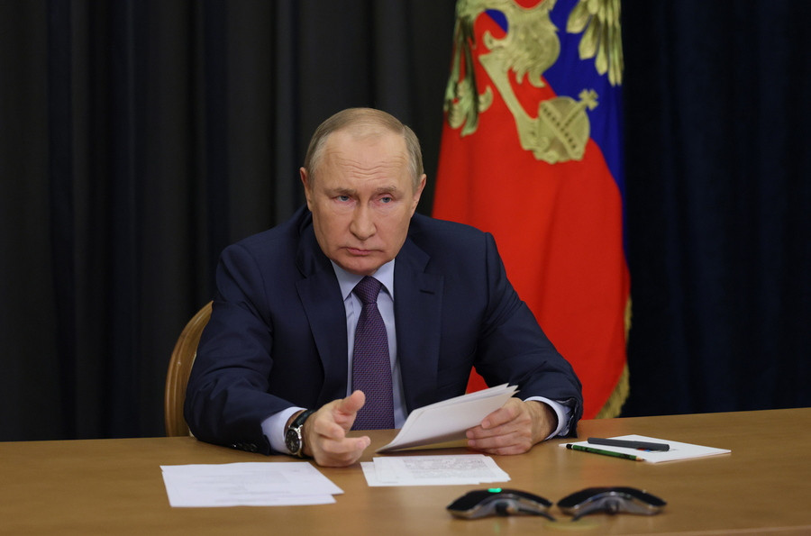 Ο Πούτιν προσαρτά τις 4 ουκρανικές περιοχές στη Ρωσία, η Δύση δεν αναγνωρίζει τα δημοψηφίσματα