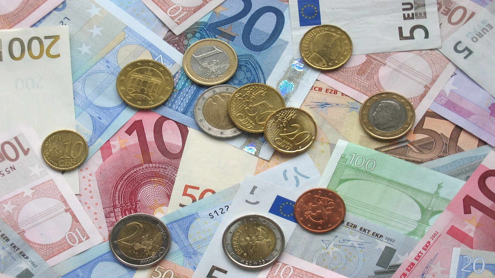 Οι δικαιούχοι των 250 ευρώ της επιταγής ακρίβειας