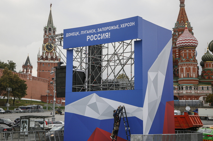Ρωσία: Σήμερα η προσάρτηση του Ντονμπάς από τον Πούτιν – «Η Δύση είναι έτοιμη για λουτρό αίματος παντού»
