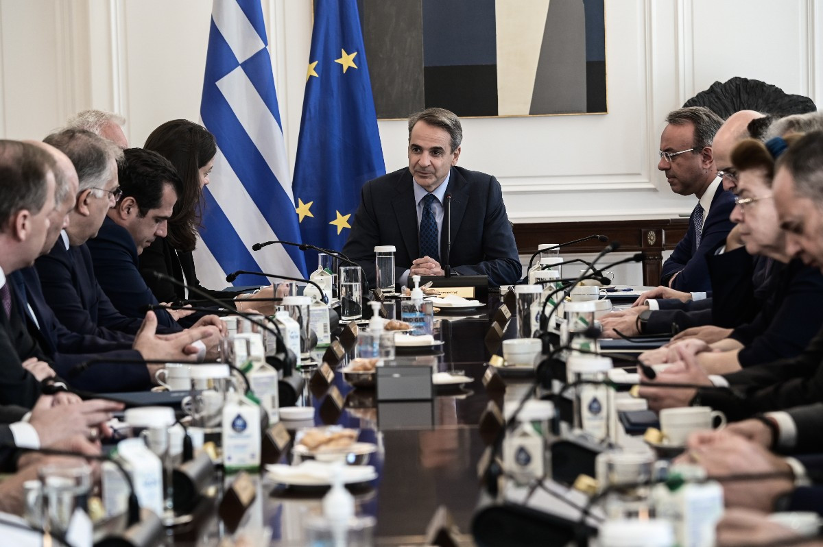 Κόντρα κυβέρνησης – ΣΥΡΙΖΑ για το σκάνδαλο Πάτση