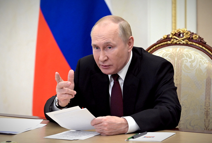 Προειδοποίηση Πούτιν για παγκόσμιο πόλεμο με φόντο ασκήσεις πυρηνικών