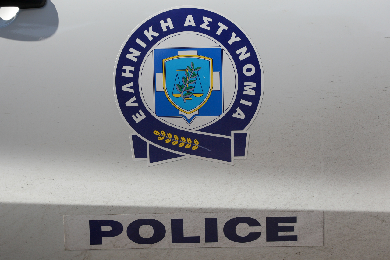 Άγριο έγκλημα στη Θεσσαλονίκη: Νεκρός ένας 41χρονος, λιπόθυμος δίπλα του ο πατέρας του