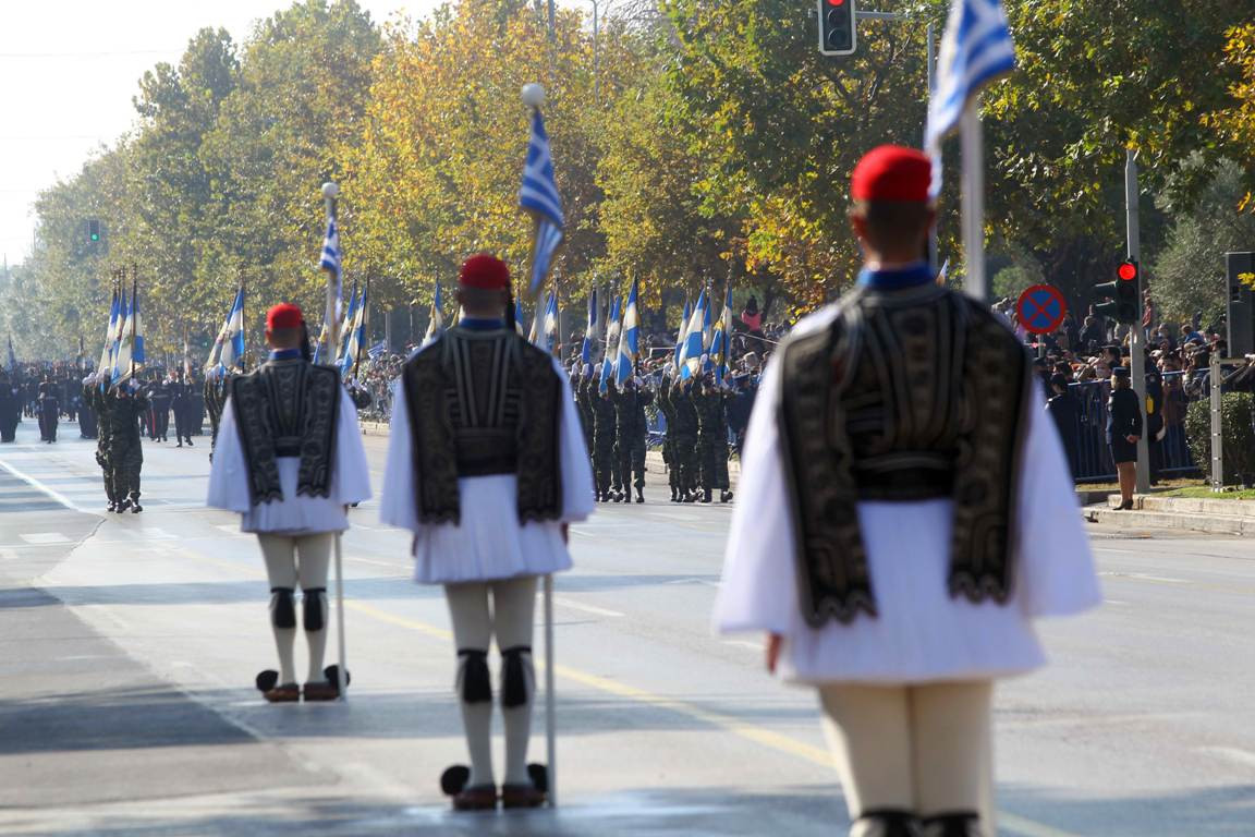 Επέτειος 28ης Οκτωβρίου: Ξεκίνησε η στρατιωτική παρέλαση στη Θεσσαλονίκη