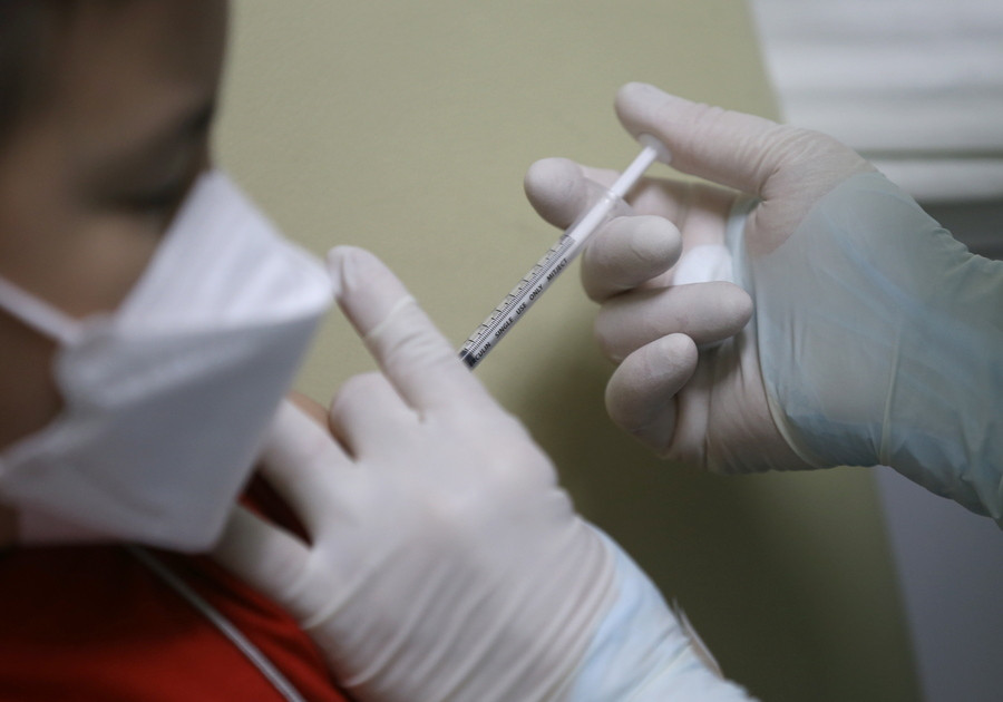Δοκιμές για «διπλό» εμβόλιο κατά κοροναϊού και γρίπης από Pfizer – BioNTech