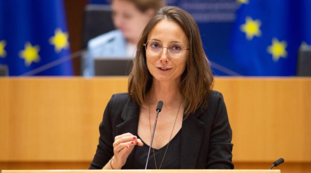 Ευρωβουλευτής των Πρασίνων και μέλος της PEGA χαρακτηρίζει «παρανοϊκό» τον Μητσοτάκη και ζητάει την παραίτησή του