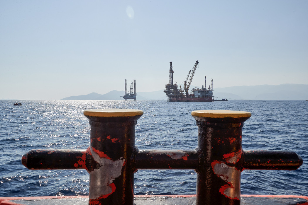 Οι έρευνες για υδρογονάνθρακες σε Ιόνιο – Κρήτη και η πρώτη αντίδραση της Τουρκίας
