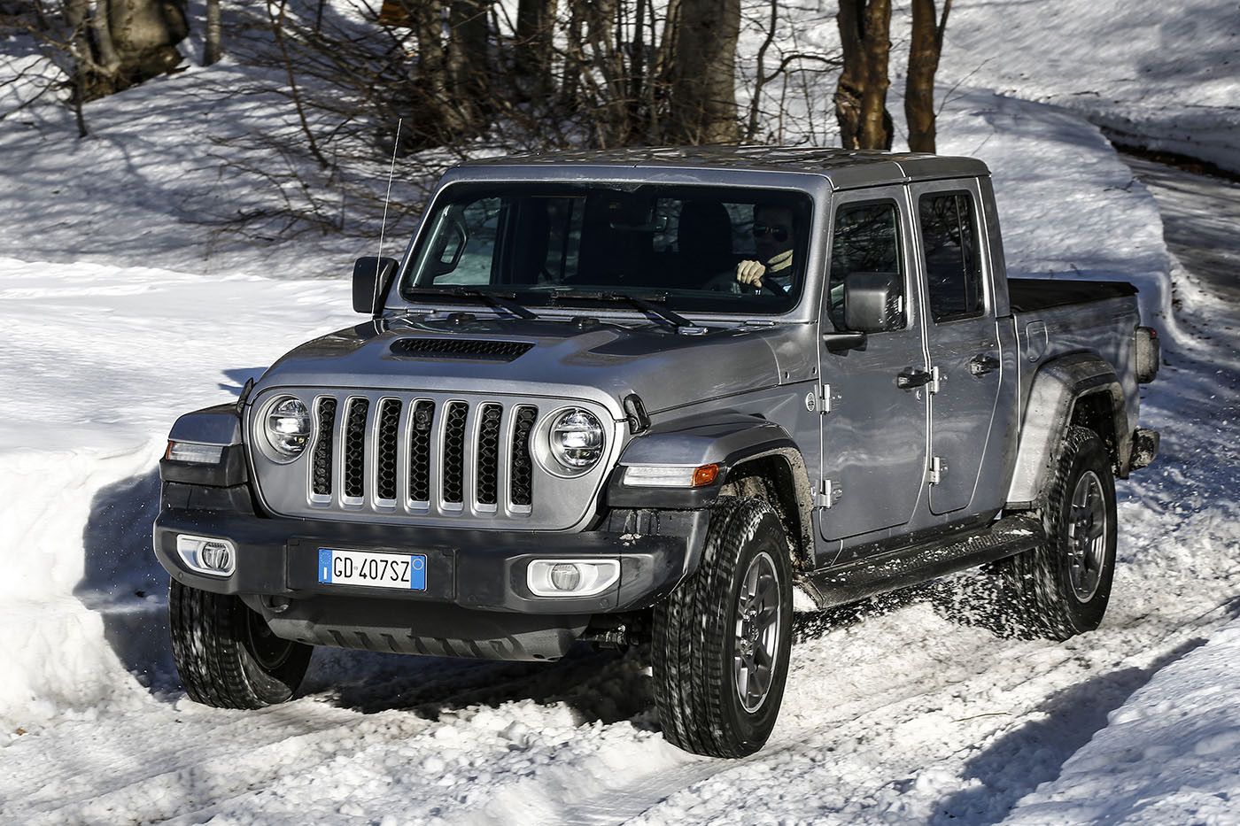 Ετοιμοπαράδοτο το Jeep Gladiator – και έτοιμο για τις χιονισμένες πλαγιές