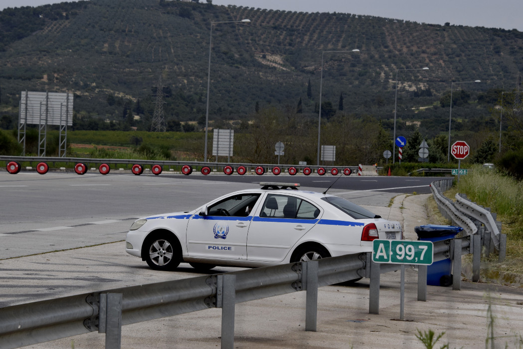 Τροχαίο με φορτηγό στην Εθνική Οδό Αθηνών – Λαμίας – Κλειστή η έξοδος Καπανδριτίου