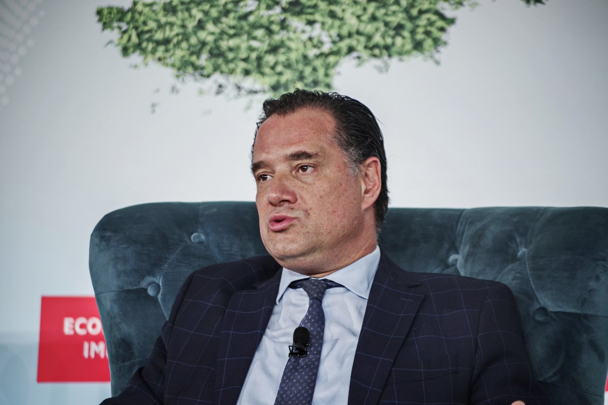 Άδωνις Γεωργιάδης: «Δεν μπορούμε να παρέμβουμε νομοθετικά στα επιτόκια»