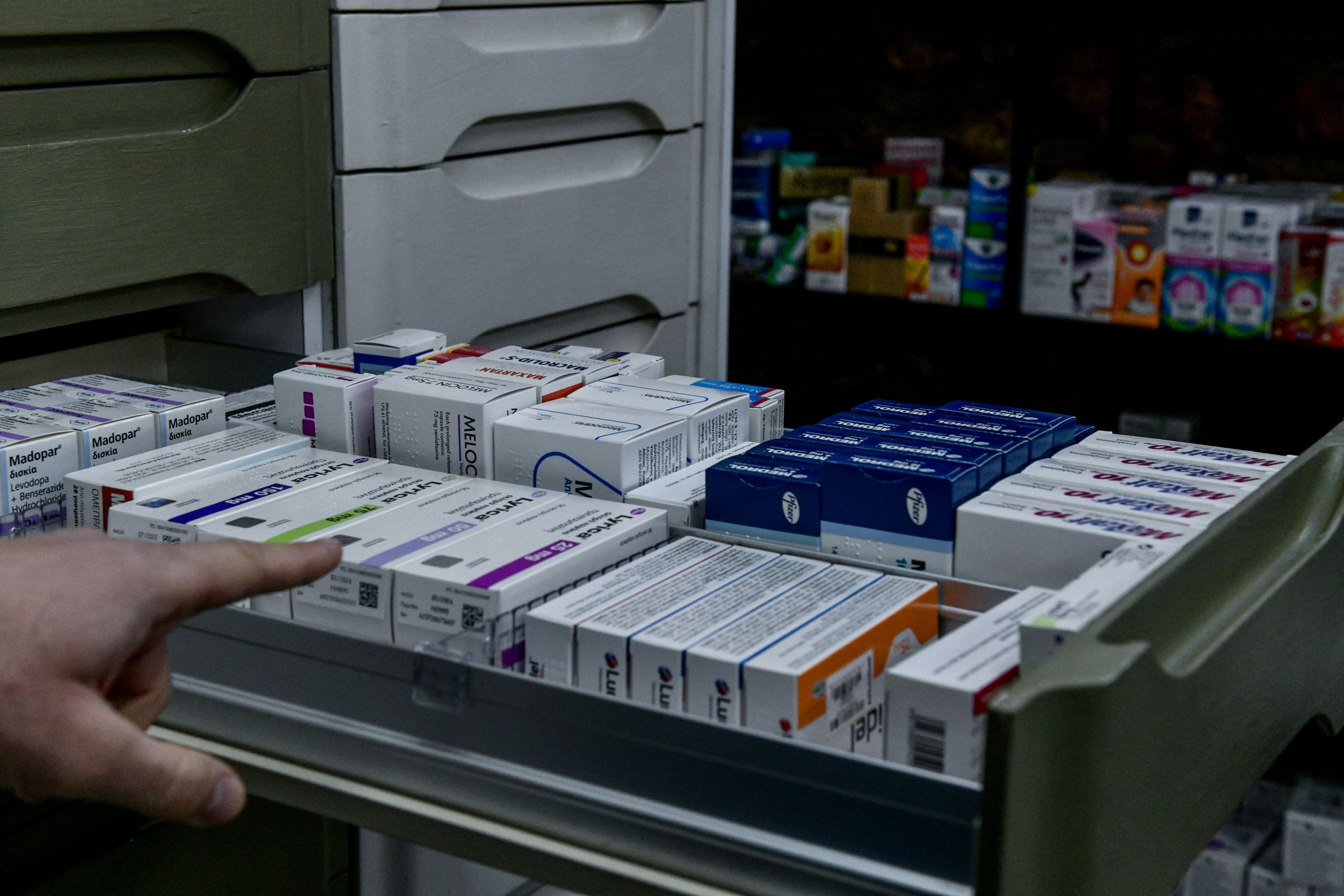 Σοβαρές ελλείψεις σε φάρμακα ευρείας κατανάλωσης – «Τελεσίγραφο» υπουργείο Υγείας προς φαρμακαποθήκες