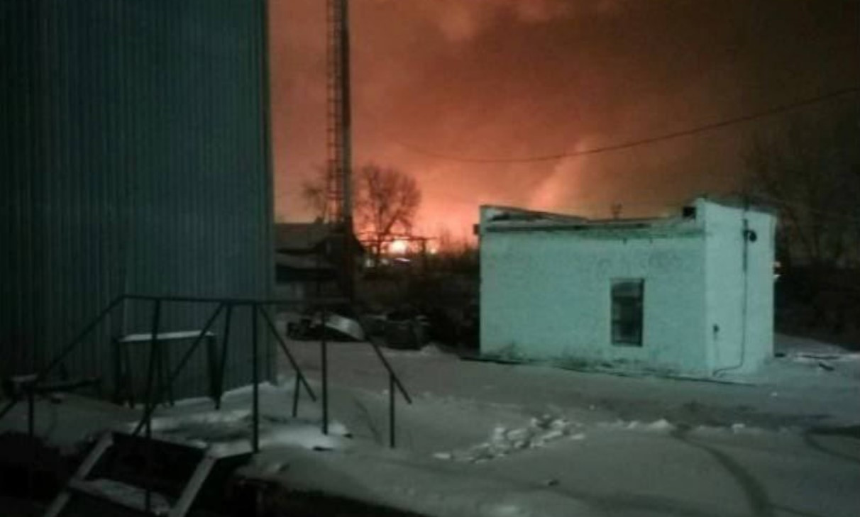 Ρωσία: Μεγάλη φωτιά σε πετρελαϊκή εγκατάσταση με νεκρούς και τραυματίες