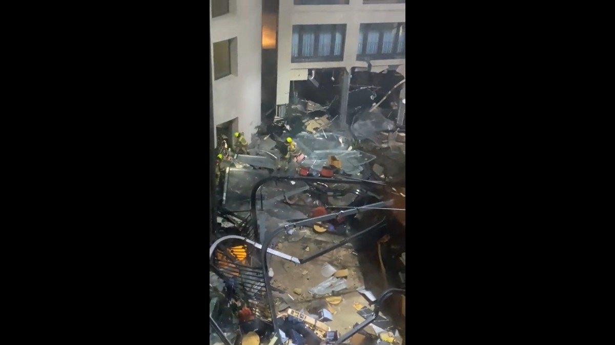 Εξερράγη τεράστιο ενυδρείο σε ξενοδοχείο στη Γερμανία – 2 τραυματίες
