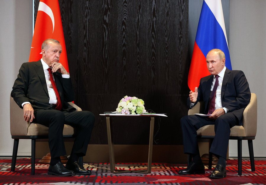 Θετική η Ρωσία στην πρόταση Ερντογάν για τριμερή μηχανισμό διπλωματίας με Τουρκία – Συρία