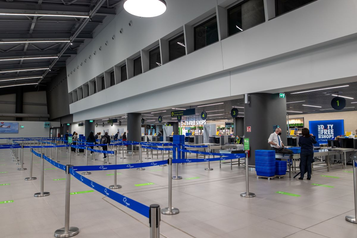 Σκάνδαλο παρακολουθήσεων: Πώς έκλεψαν την τσάντα του Τέλλογλου στο αεροδρόμιο – Η μαρτυρία της Ελίζας Τριανταφύλλου