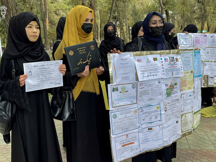 Αφγανιστάν: Απαγορεύτηκε η φοίτηση γυναικών στα πανεπιστήμια