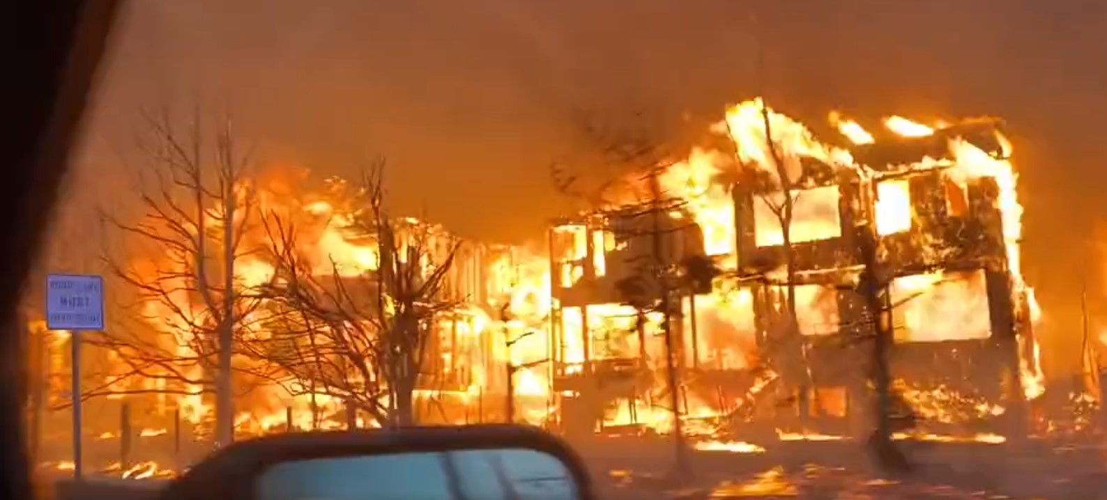 Πύρινη λαίλαπα στο Κολοράντο των ΗΠΑ κατέκαψε 500 σπίτια – Πως εξηγείται από τους επιστήμονες [Βίντεο]