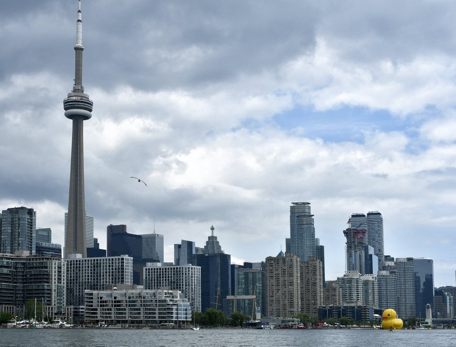 Έλλειψη στέγης στον Καναδά – Απαγόρευσε στους ξένους να αγοράζουν ακίνητα έως το 2025