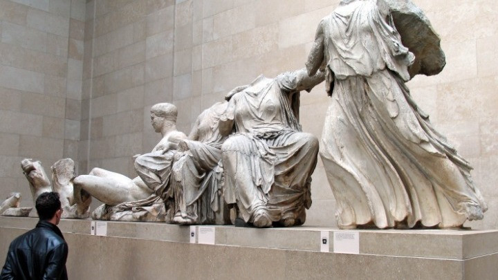 Επιστροφή γλυπτών Παρθενώνα: Τι κρύβεται πίσω από το ξαφνικό ενδιαφέρον του Βρετανικού Μουσείου για συμφωνία