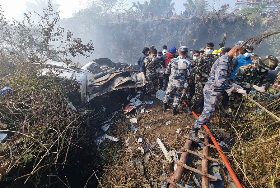 Νεπάλ: Οι τελευταίες στιγμές του αεροσκάφους λίγο πριν τη συντριβή – Τουλάχιστον 40 νεκροί [Βίντεο]