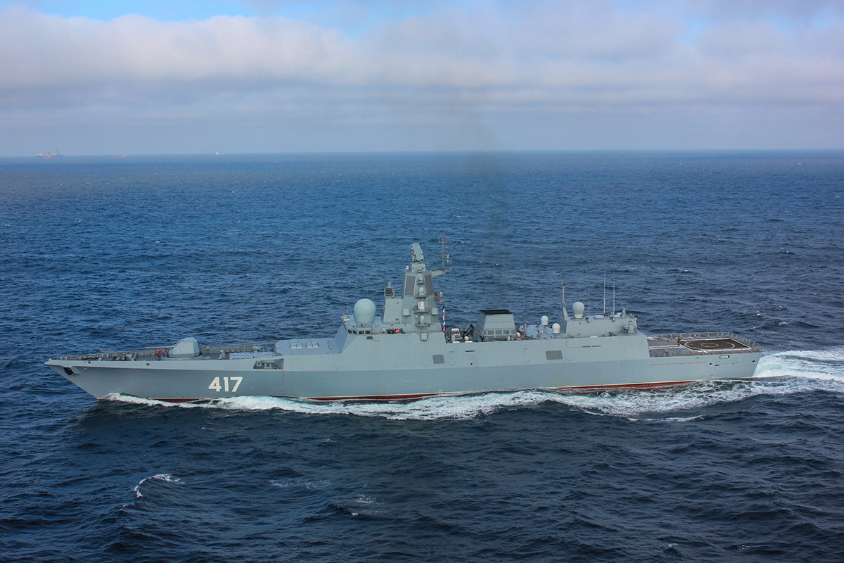 Ρωσικό πολεμικό πλοίο με υπερηχητικούς πυραύλους σε γυμνάσια με Κίνα και Ν. Αφρική