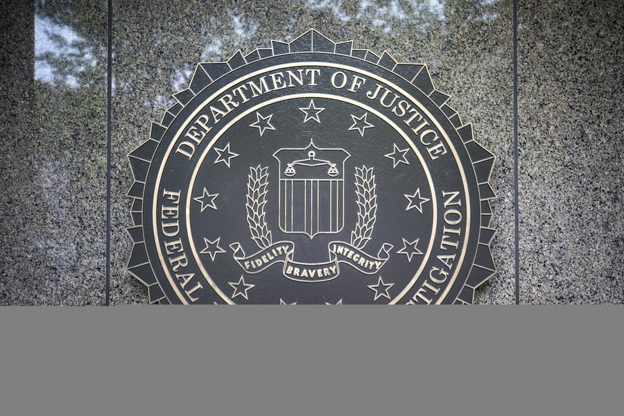 ΗΠΑ: Πρώην υψηλόβαθμος του FBI κατηγορείται για «μαύρες» πληρωμές από Ρώσο ολιγάρχη
