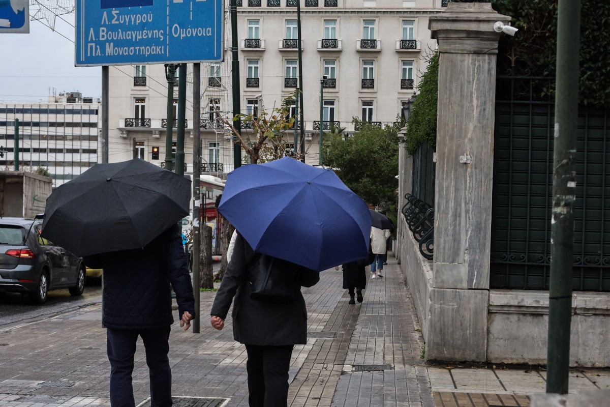 Καιρός: Καταιγίδες και βροχοπτώσεις σε όλη τη χώρα – Πού θα χιονίσει