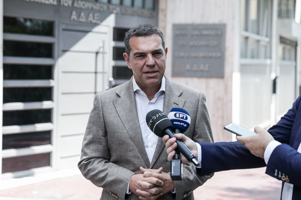 Νέα συνάντηση Τσίπρα με τον πρόεδρο της ΑΔΑΕ – Το απόγευμα στην Σακελλαροπούλου ο πρόεδρος του ΣΥΡΙΖΑ