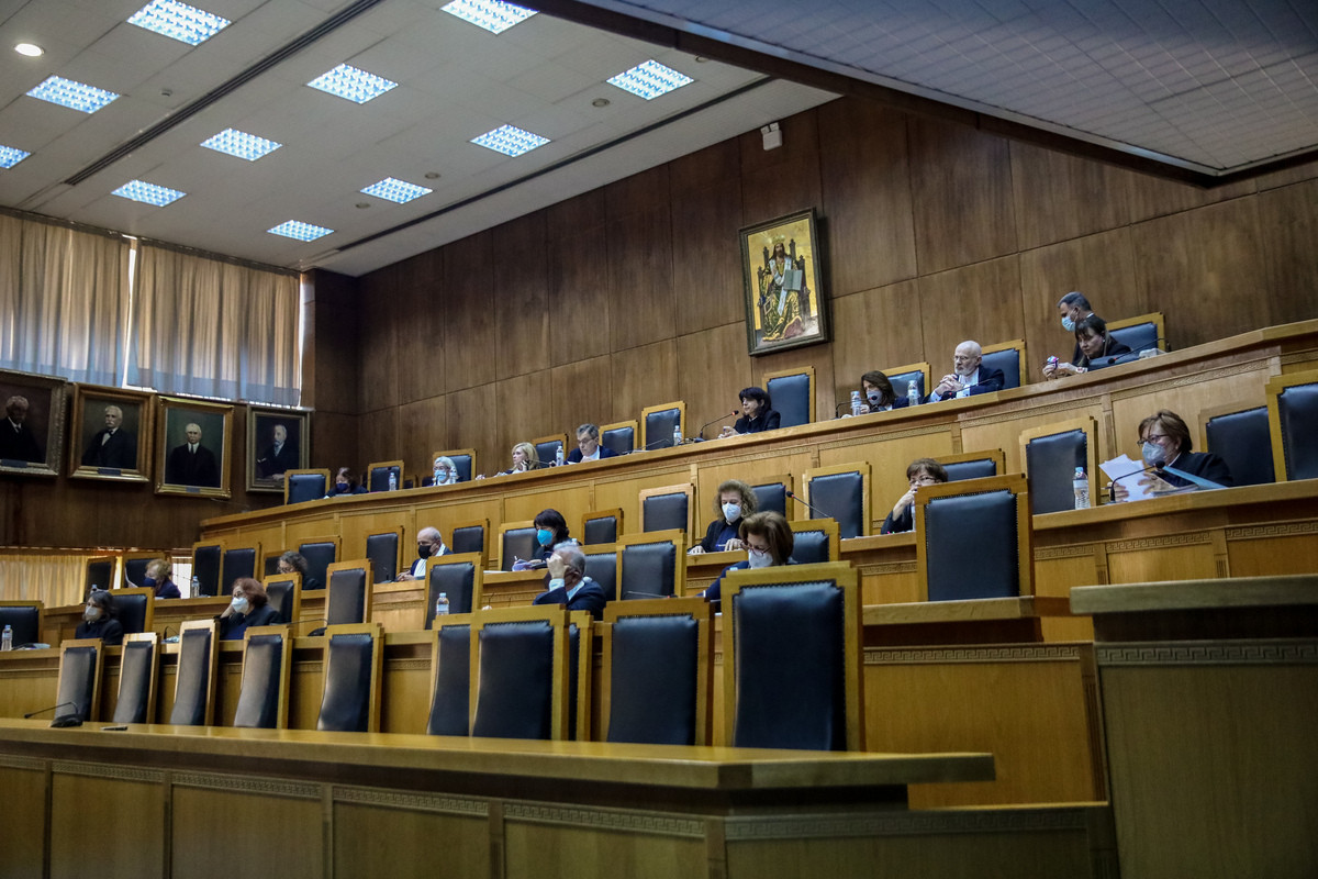 Ειδικό Δικαστήριο: Την εγκυρότητα των SMS Kαλογρίτσα αμφισβητεί η εισαγγελέας